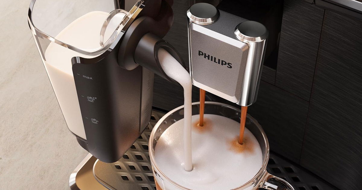 La cafetera automática que simplifica tu rutina con 180 euros de descuento: espuma, aroma y sabor con un toque