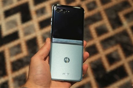 Este móvil de gama alta Motorola con diseño "premium" tiene 400 euros de descuento