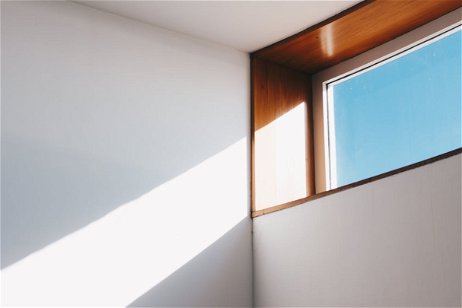 Inventan una nueva ventana capaz de acabar con el aire acondicionado: termina con el calor en casa