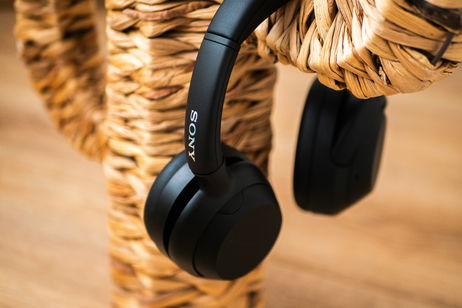 Estos son los auriculares de Sony que yo usaría todos los días si quiero graves que se sientan y silencio cuando lo necesite