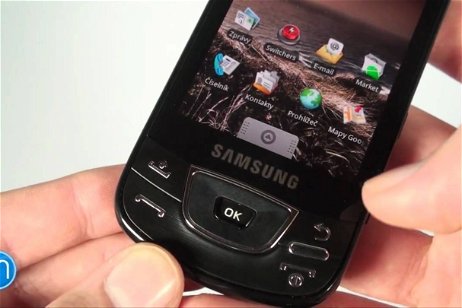Android "puro", pantalla OLED y procesador Qualcomm: el primer móvil Android de Samsung cumple 15 años