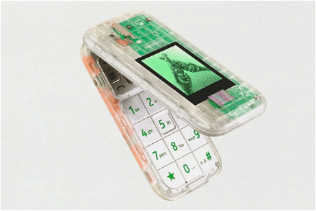 El Boring Phone es el teléfono móvil transparente perfecto para los más nostálgicos