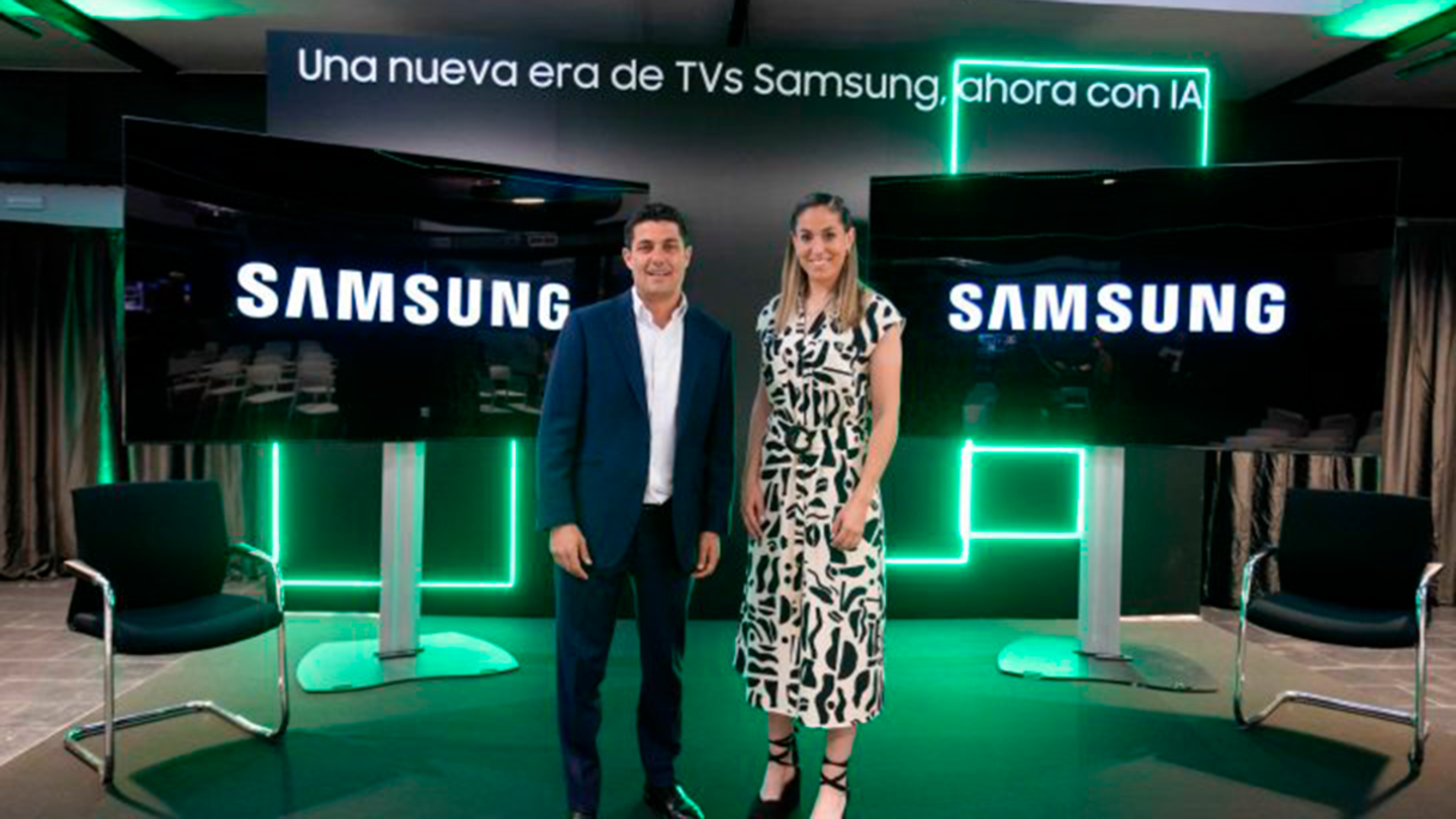 Los encargados de la presentación de la nueva era de TVs Samsung