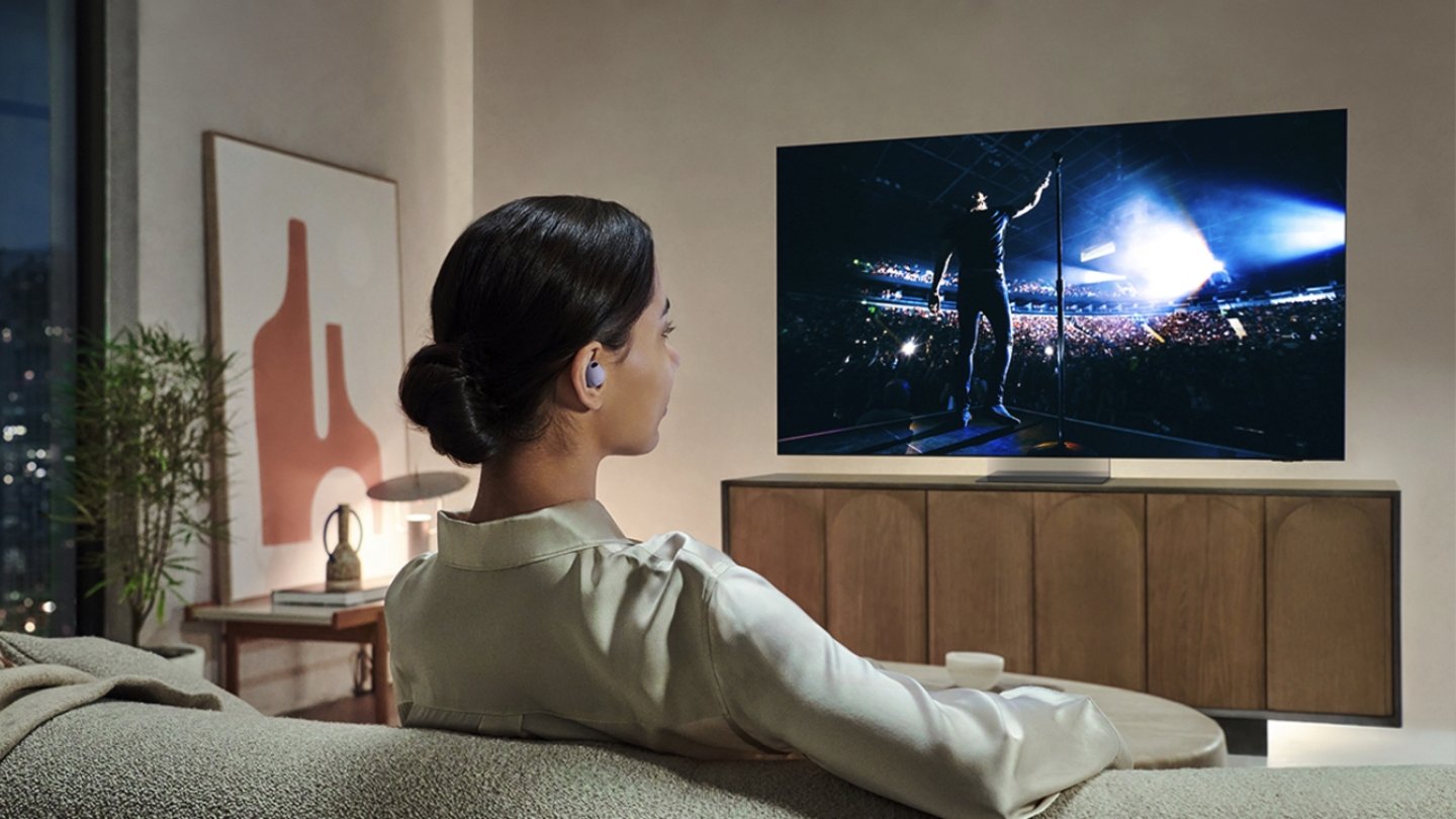 Smart TV Samsung con Galaxy Buds