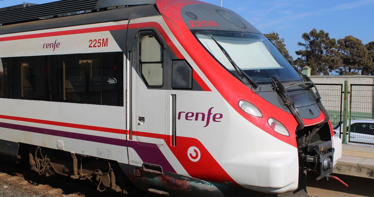 Renfe nos vigila: 415 estaciones de cercanías ya tienen cámaras con IA para controlarlo todo