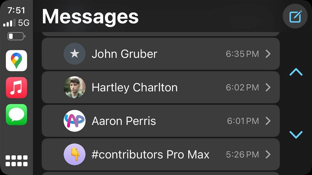 Fotos de contacto en la aplicación Mensajes iOS 18 CarPlay