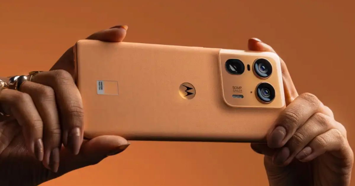 Este móvil premium de Motorola, a precio mínimo: cámaras brutales y mucha potencia por 400 euros menos