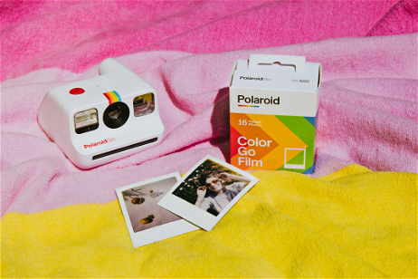 Tu mejor aliado para este verano: Polaroid Go Gen 2, la cámara analógica más pequeña del mundo