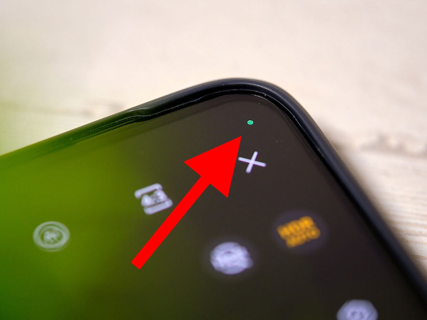 La luz verde en un móvil Android indica que la cámara o el micrófono están activos