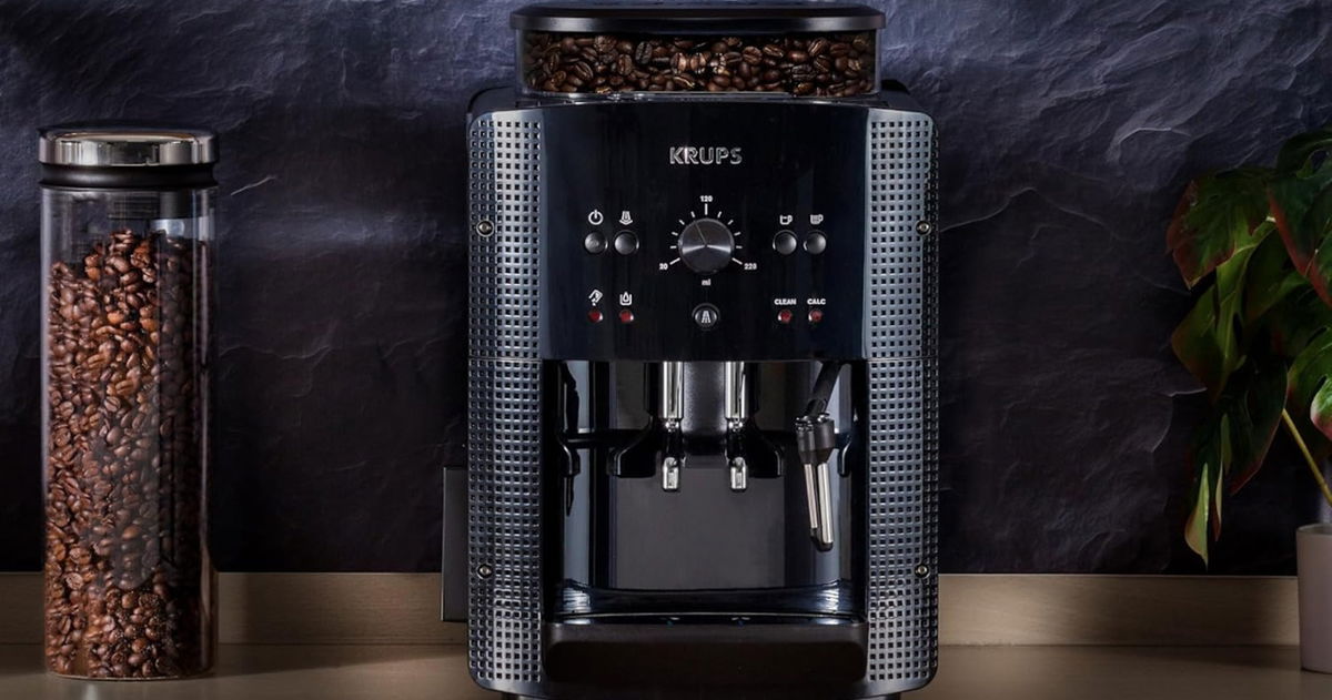 Si buscas una cafetera superautomática barata, este modelo súperventas tiene una rebaja bestial