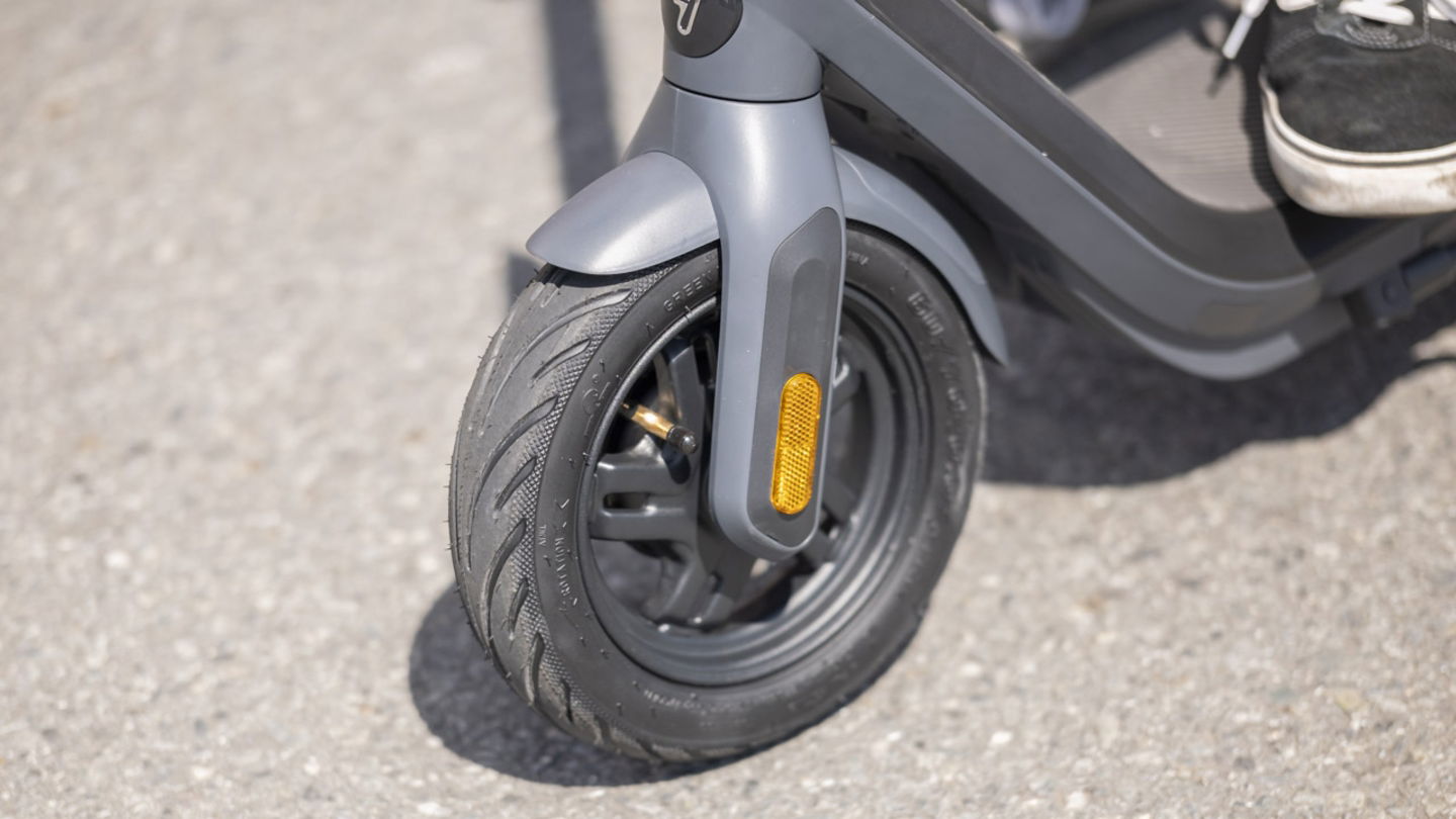 Segway Ninebot E2 Pro rueda delantera