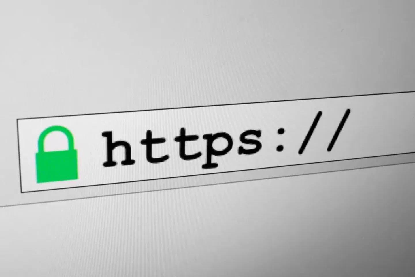 Para asegurarnos de que una web es segura debe empezar por https