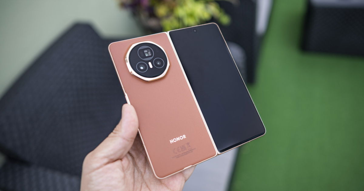 Honor planta cara a Samsung con el primer plegable con batería de 6.100 mAh