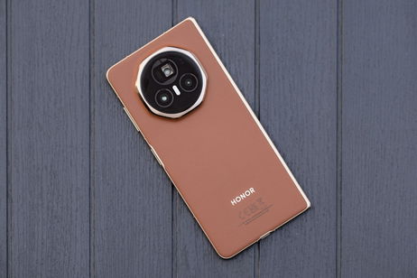 Ni Samsung ni OPPO: este es el nuevo smartphone plegable más fino y ligero del mundo