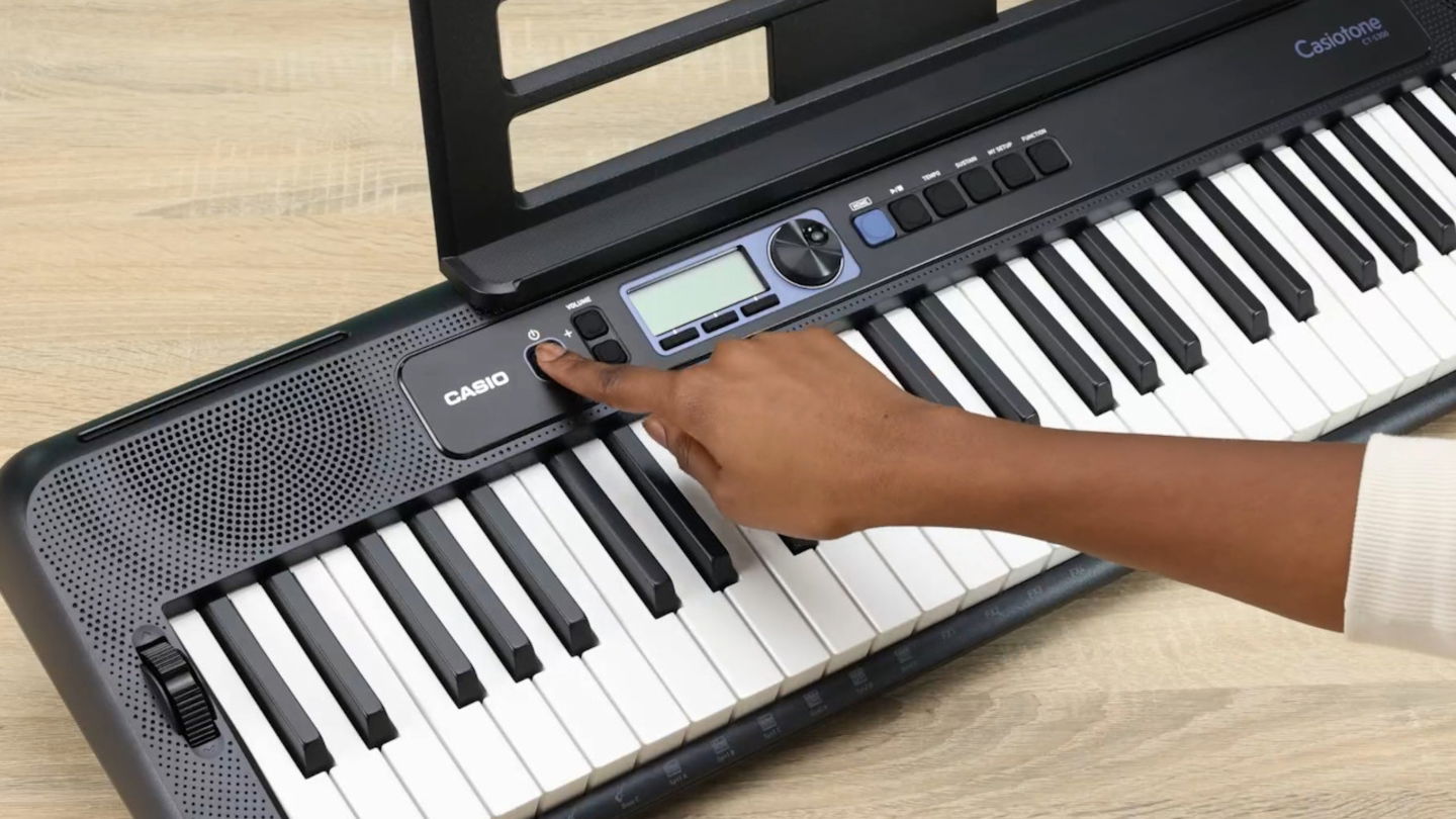 Casio CT-S300C7 pantalla