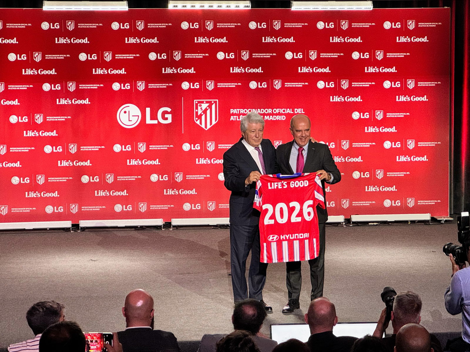 LG y el Atlético de Madrid se unen para crear una pantalla gigantesca en el Estadio Metropolitano