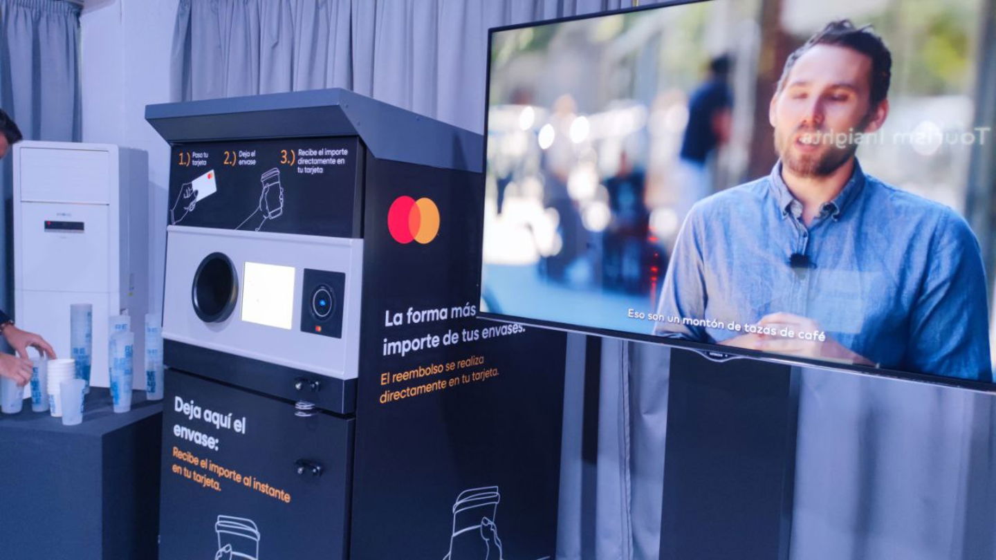 Mastercard se actualiza con inteligencia artificial: todo lo que prepara la compañía