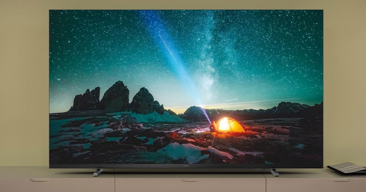 Esta smart TV Philips de 65" alcanza hoy su precio mínimo gracias a sus 430 euros de descuento