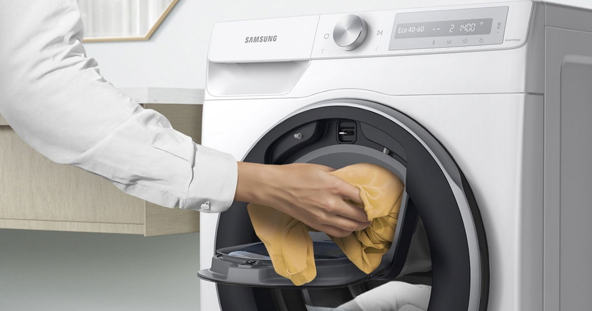 Rebaja histórica para esta avanzada lavadora de Samsung: 9 kilos, autodosificador y AddWash por solo 500 euros