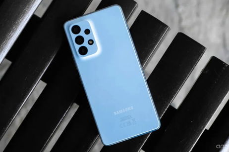 Uno de los Galaxy A más vendidos de Samsung se actualiza con el parche de seguridad de octubre en Europa