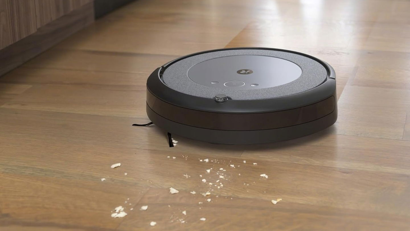 Poco stock para este iRobot Roomba Combo i5+, con rebaja de Black Friday en PCComponentes