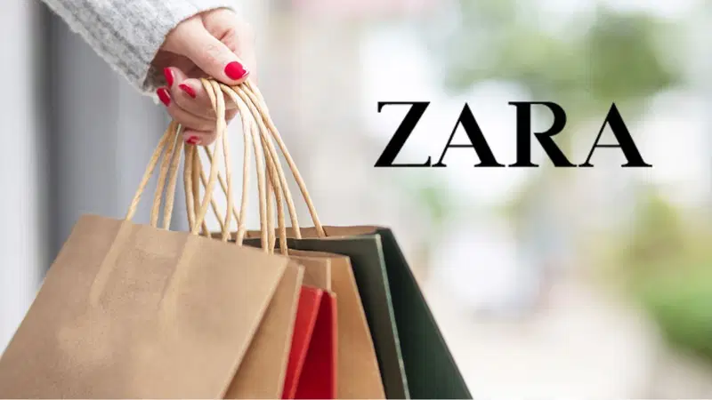 Zara ofrece envío gratis en sus compras online en algunas ocasiones