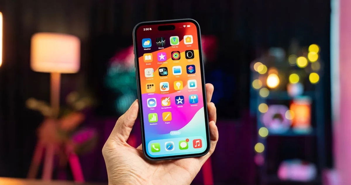 El iPhone 15 Pro Max es lo mismo que un iPhone 16 Pro Max pero por mucho menos dinero