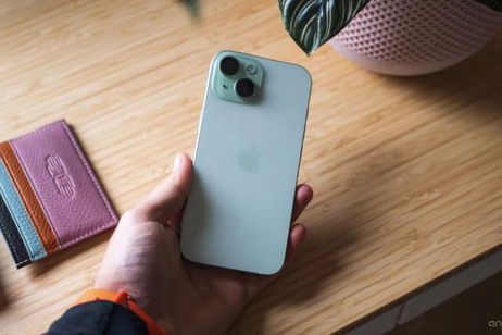 El iPhone 15 se rebaja con un descuento de 100 euros en esta oferta de Amazon