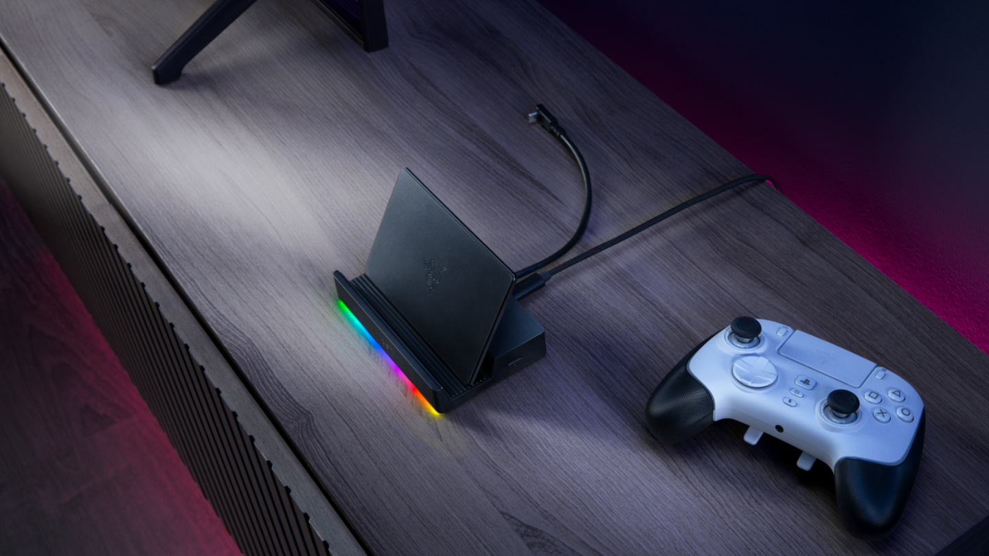 Razer despliega todo un arsenal de accesorios luces RGB, sillas con aire acondicionado y bases para portátiles