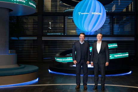 Telefónica se alía con Siemens para impulsar la digitalización industrial en España Telefónica se alía con Siemens para impulsar la digitalización industrial en España