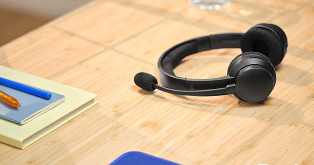 Trust lanza los auriculares ENC Ayda: 24 horas de batería y fabricados con plástico reciclado