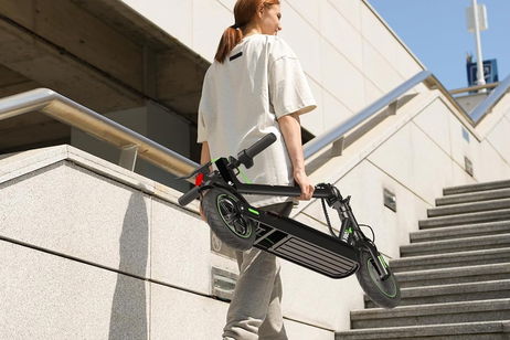 Este patinete con apellido Max y 500 W de motor, se desploma por completo, de 419 a 210 euros
