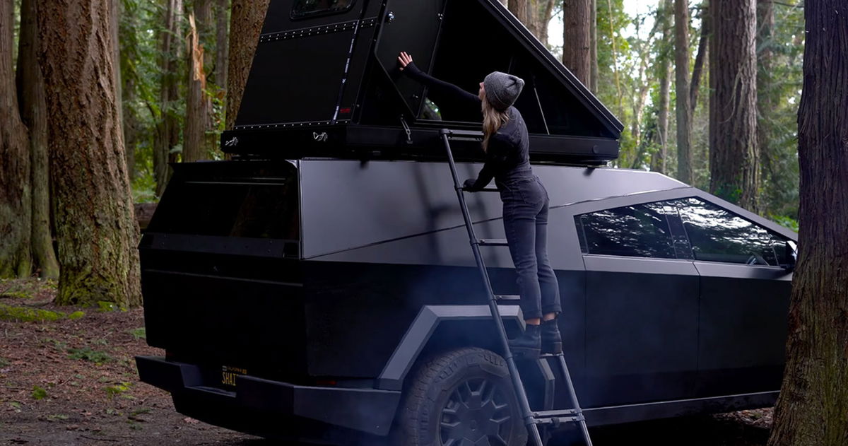 Convierten el Tesla Cybertruck en una pequeña casa sobre ruedas gracias a este nuevo invento