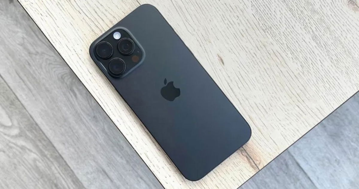 Un chollo imposible: este iPhone 16 Pro se ha rebajado 600 euros y está nuevo