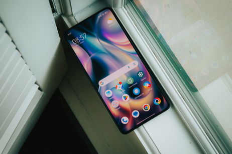 Hunde su precio el mejor POCO hasta la fecha: Snapdragon 8 Elite, pantalla 2K y 120 W