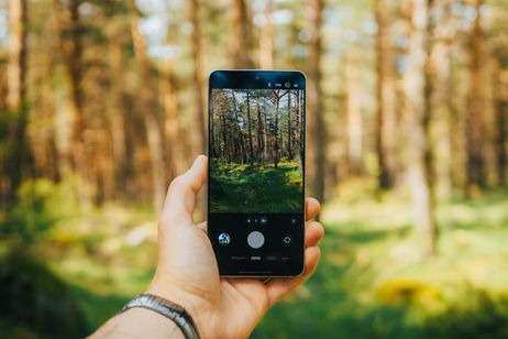 Este móvil gama premium de Samsung baja de 1379 euros a 640 en una de las mejores ofertas de este Black Friday