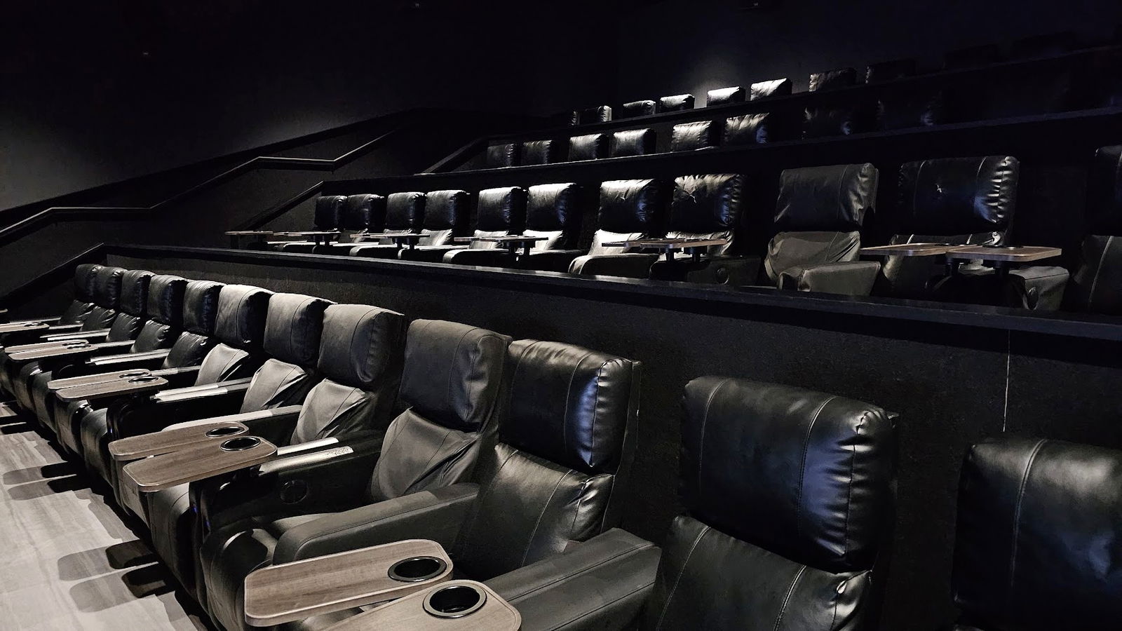 Cinesa Luxe iSense
