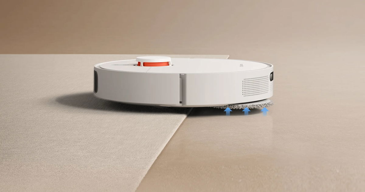 Viene del futuro para limpiar tu casa: este nuevo robot aspirador de Xiaomi pasa la mopa, se vacía solo y detecta objetos