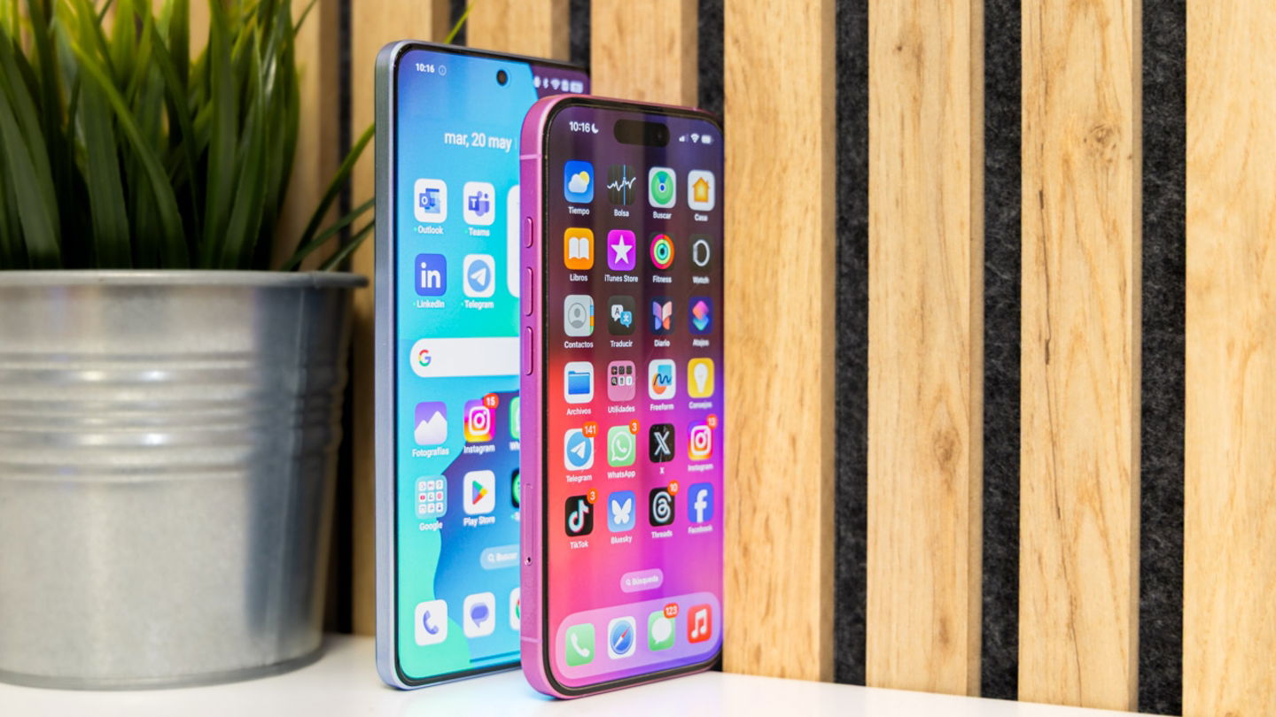 Frontal del realme GT 7 del iPhone 16