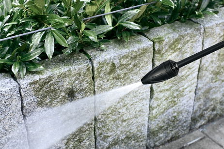 Transforma tu terraza, coche o jardín en minutos con la potencia de esta hidrolimpiadora Kärcher