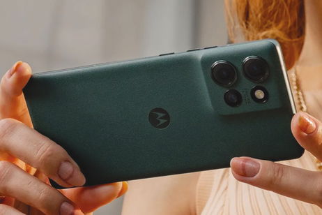 A mitad de precio este gama media premium Motorola, se convierte en una compra ideal por 300 euros