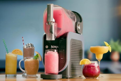Baja de precio la máquina más útil para este verano: prepara frappés, granizados y cócteles sin complicaciones