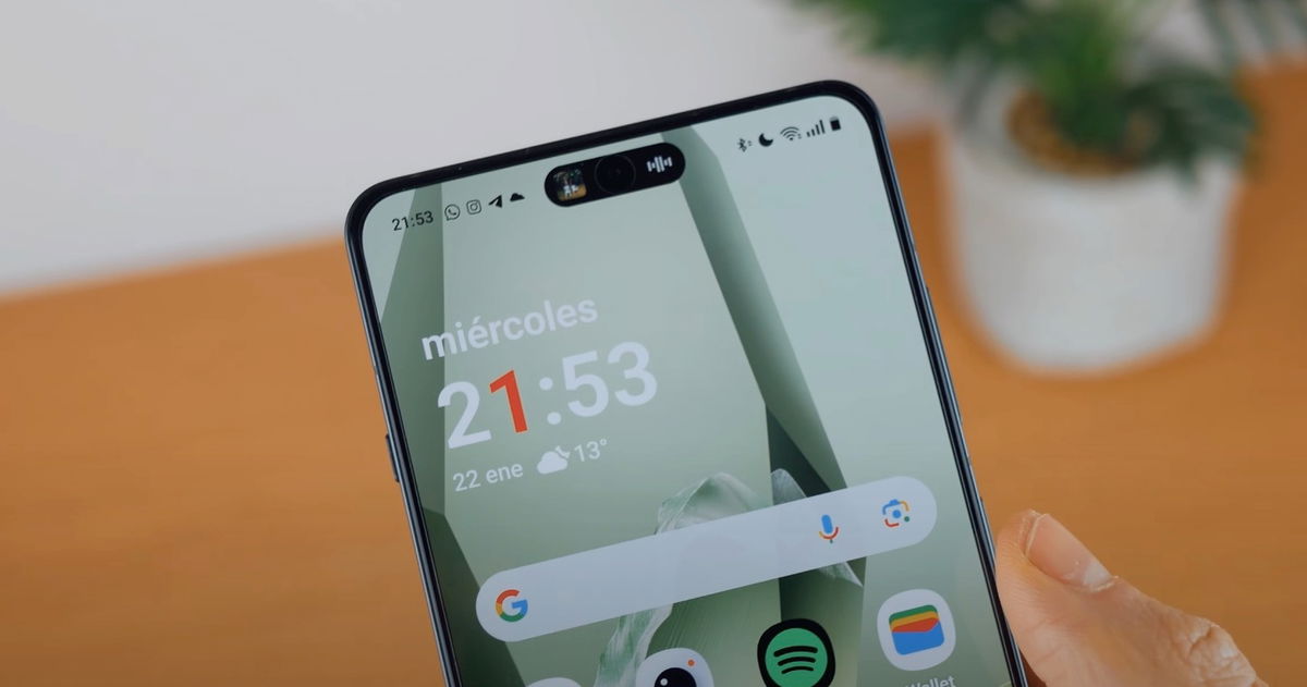 No es muy conocido, pero a mí encanta este smartphone: Snapdragon 8 Gen 3, diseño delgado premium y carga de 80 W