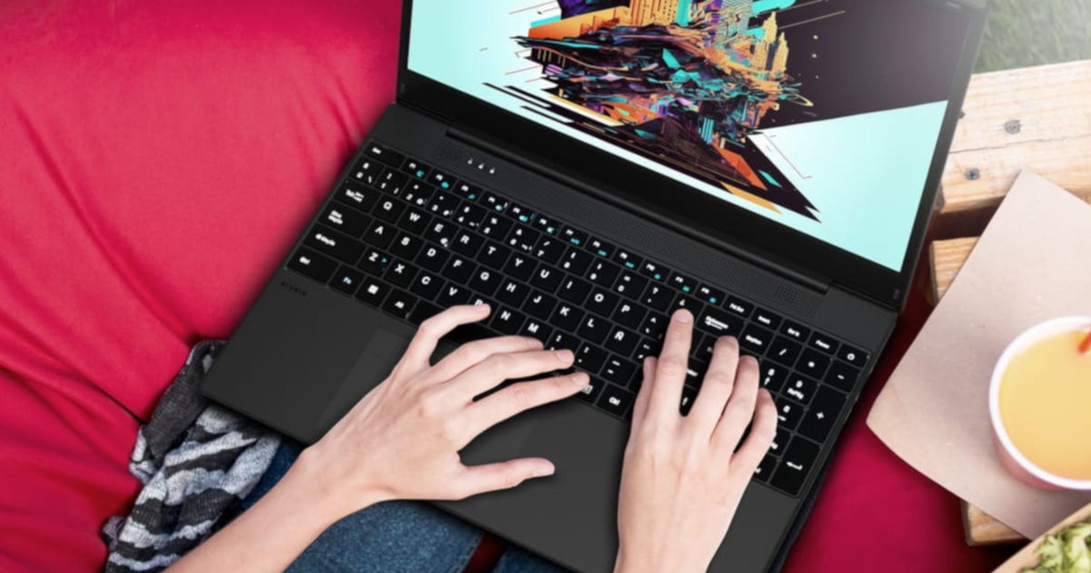 Nada más y nada menos que 1TB SSD, con i5 y 16GB de RAM... ¡por menos de 400 euros!