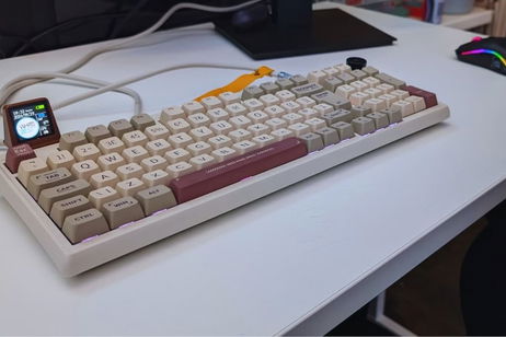 Todo el mundo está comprando este teclado mecánico y tiene muchísimo sentido: por 50 euros es una compra top