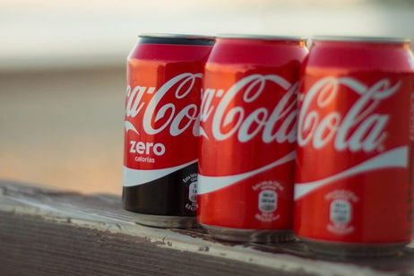 ¿Máquinas expendedoras inversas? Coca-Cola ha comenzado a instalarlas, y tiene un gran motivo para ello