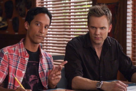 La película de 'Community' ya ha recibido financiación y podría rodarse este mismo año, según Joel McHale, el actor que dio vida a Jeff Winger