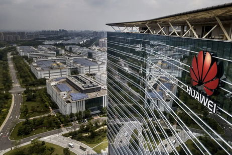 Estados Unidos hace saltar las alarmas con China: vetaron a Huawei para evitarlo, pero ya están cerca de alcanzarles