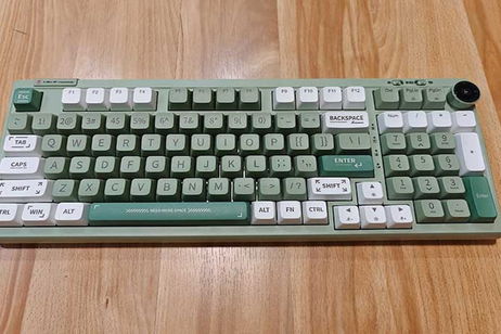 Cómodo, silencioso y con un diseño único en el mercado: por 65 euros este teclado mecánico merece mucho la pena