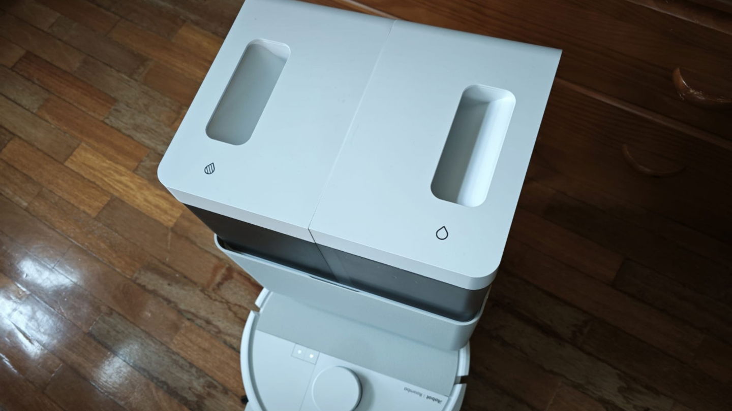 iRobot Roomba Plus 505 Combo con Base AutoWash depositos